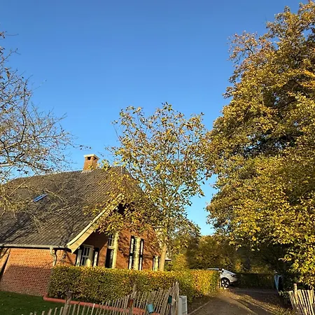 Nanas Scheune 住宿加早餐酒店 *